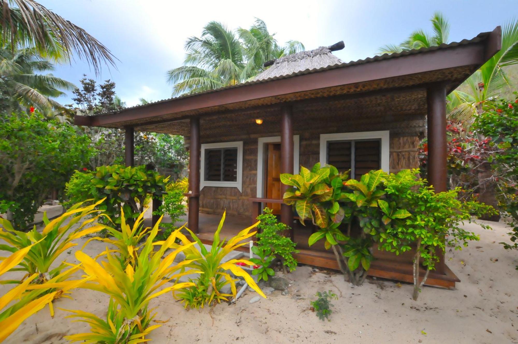 Octopus Resort Nalauwaki Exterior photo